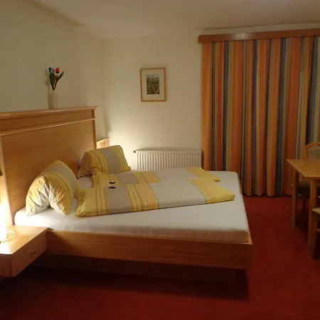 Jagerhaeusl Panzió Ramsau am Dachstein